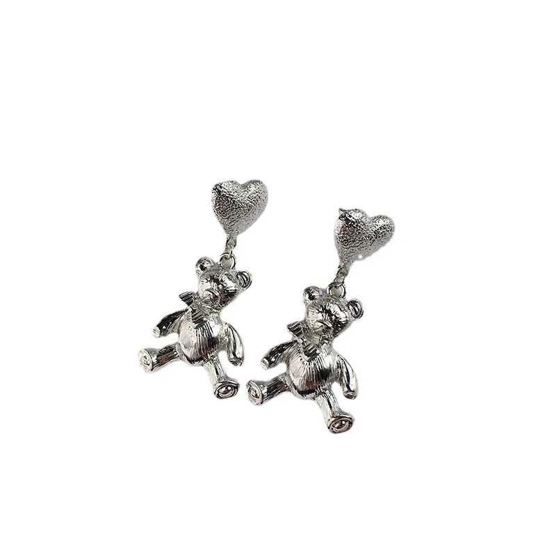 Alloy Love Bear Earrings: Effortlessly Stylish Cross-Border Fashion Accessories