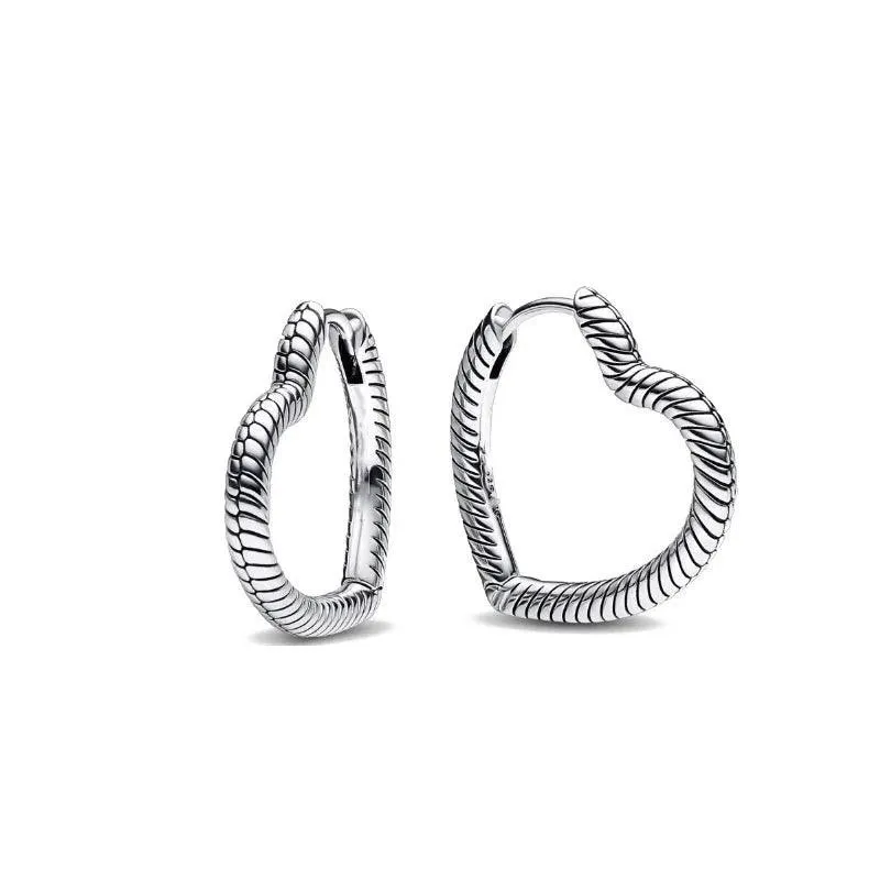 Elegant Butterfly Hoop Earrings: Stylish Women's Accessory & Gift