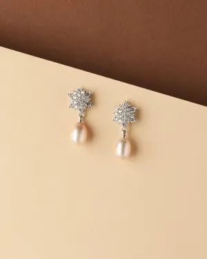 Elegant Pearl Hanging Earring