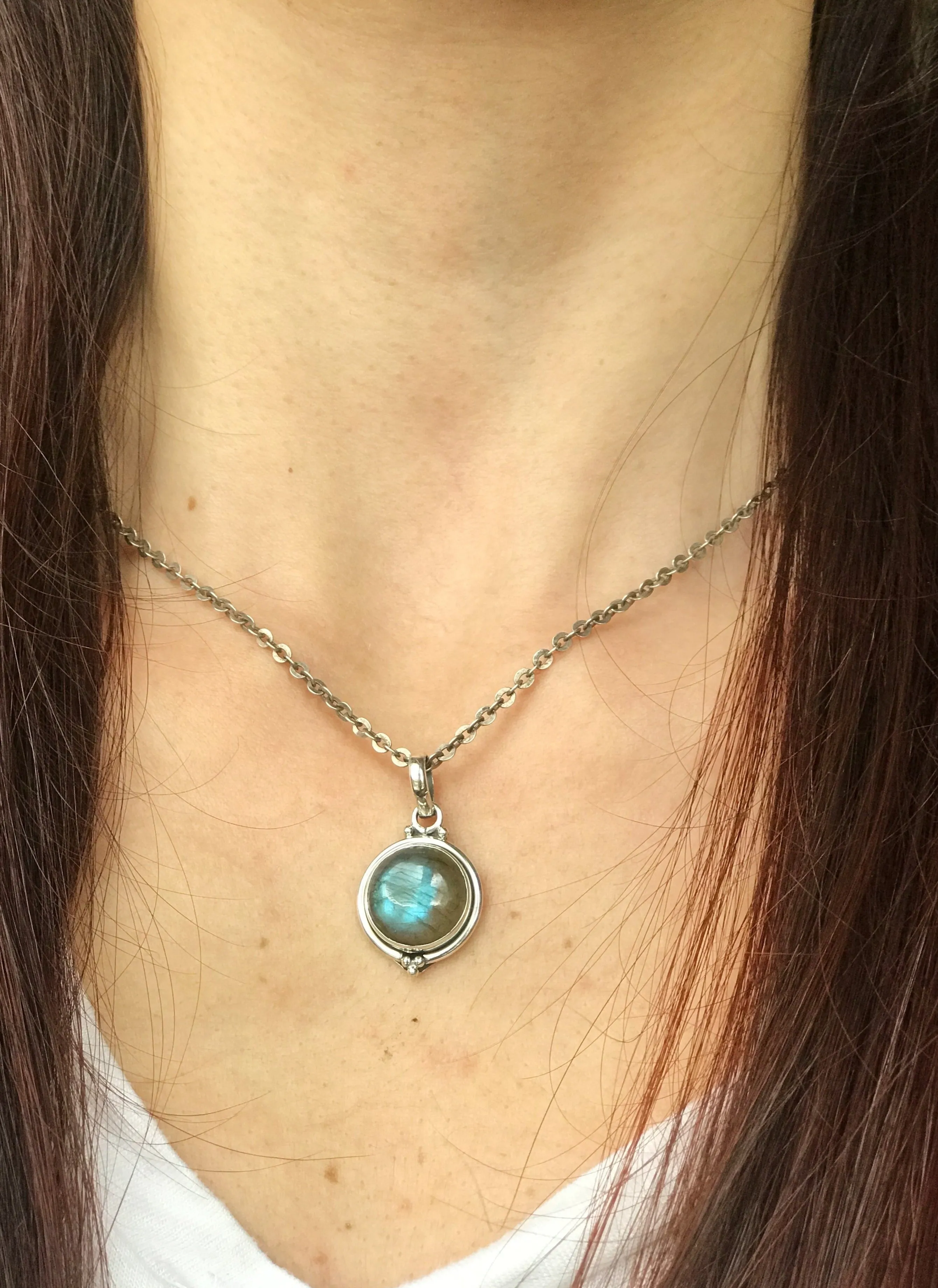 Labradorite Ari Dot Pendant