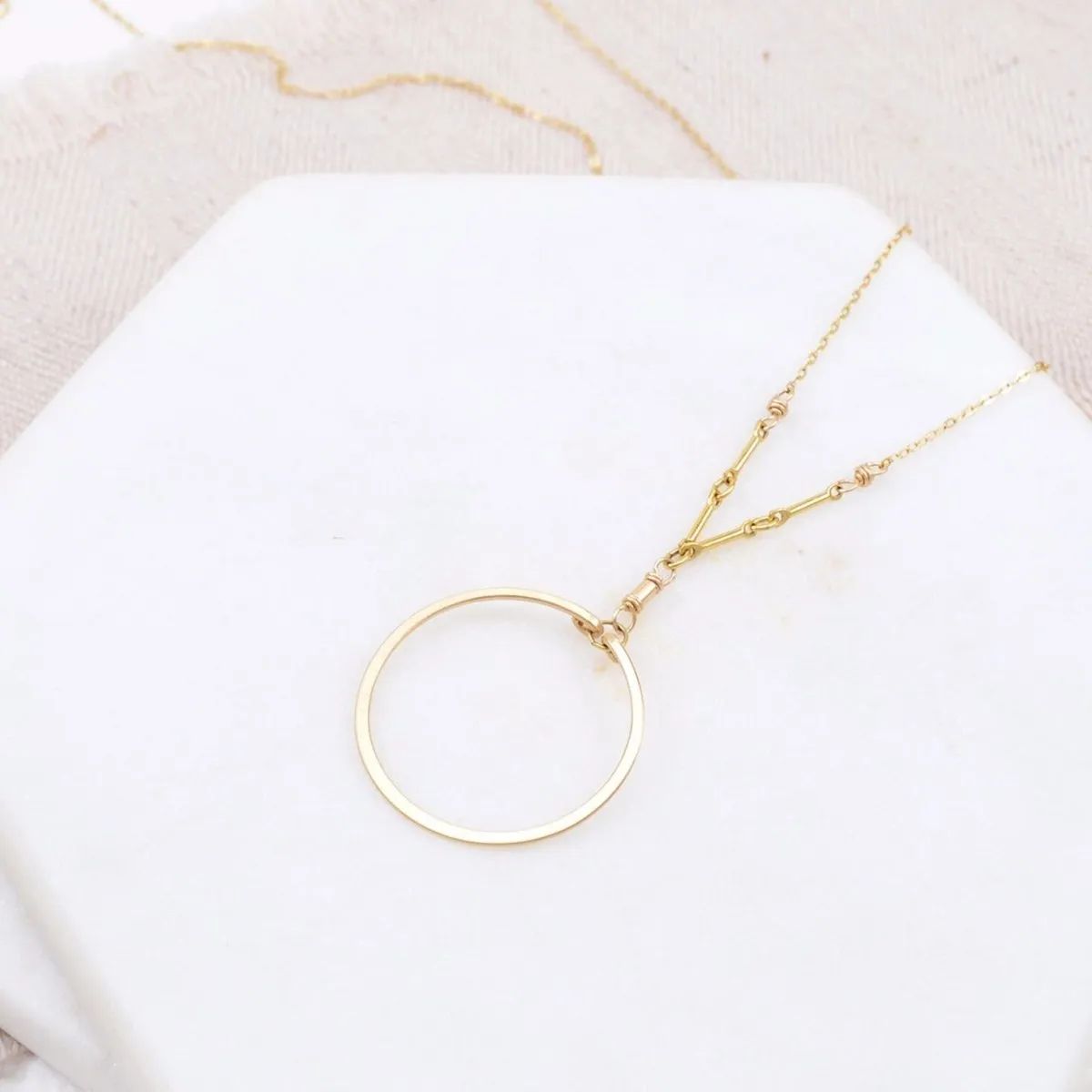 Single Circle Necklace in Gold