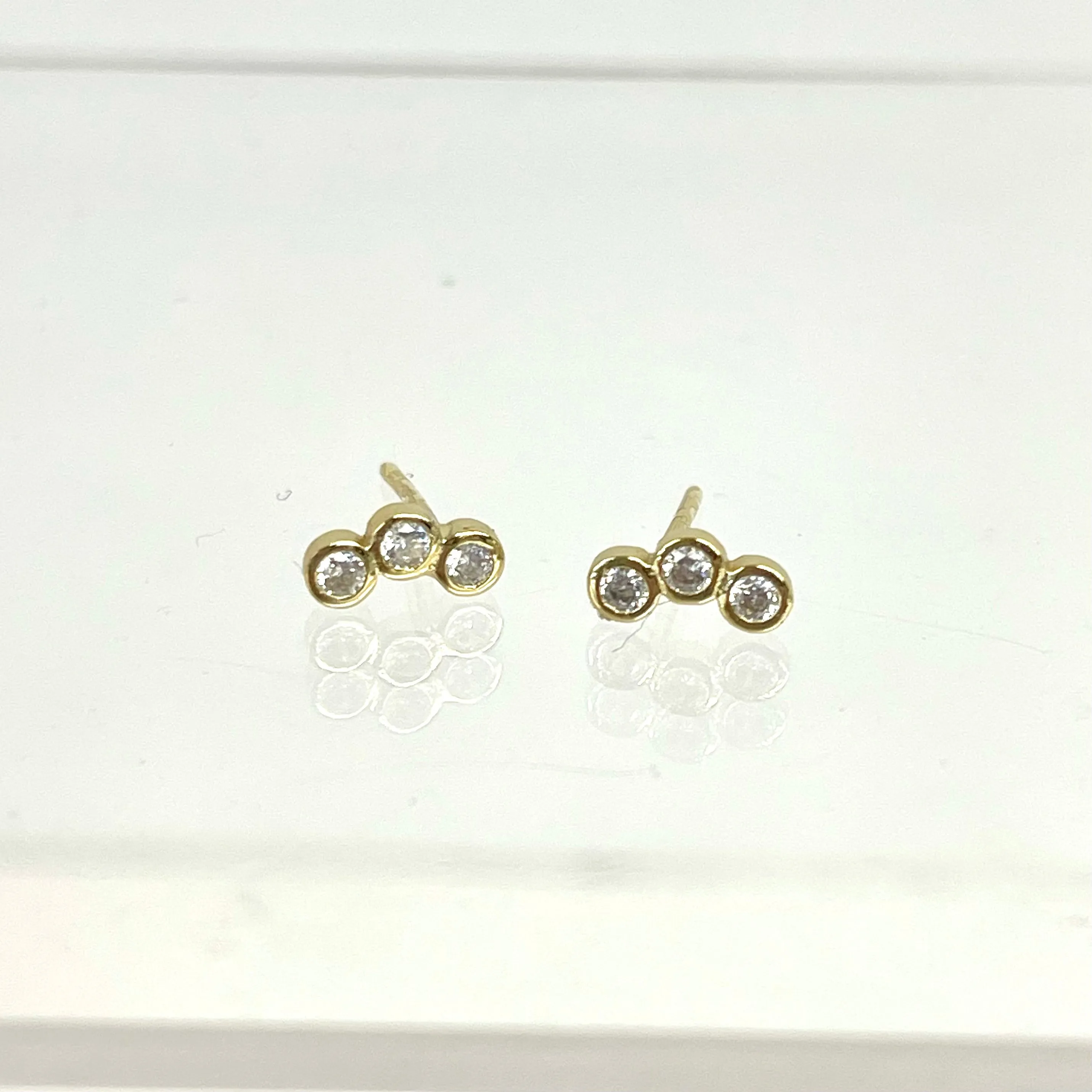 Small Triple Circles Gold Stud Earrings