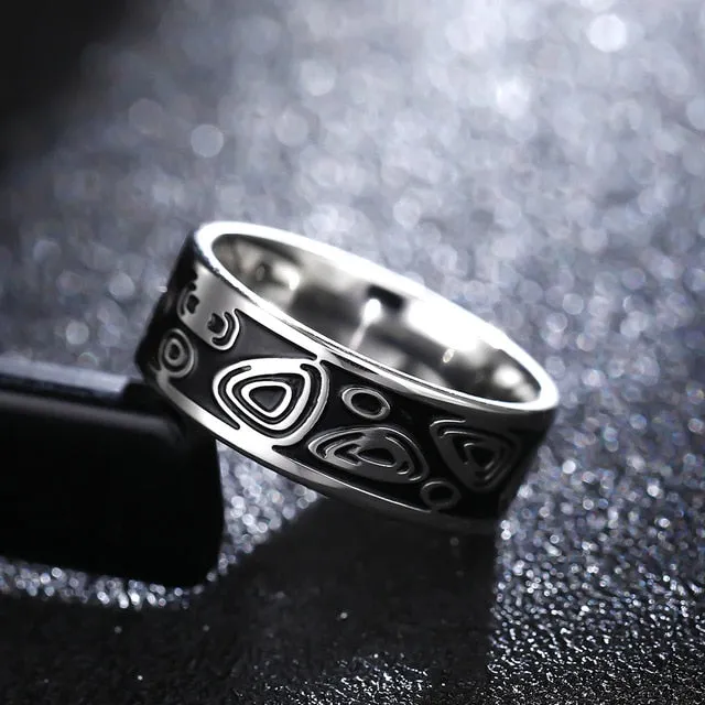 Spectacular 8MM Titanium Pattern Engraved Rings