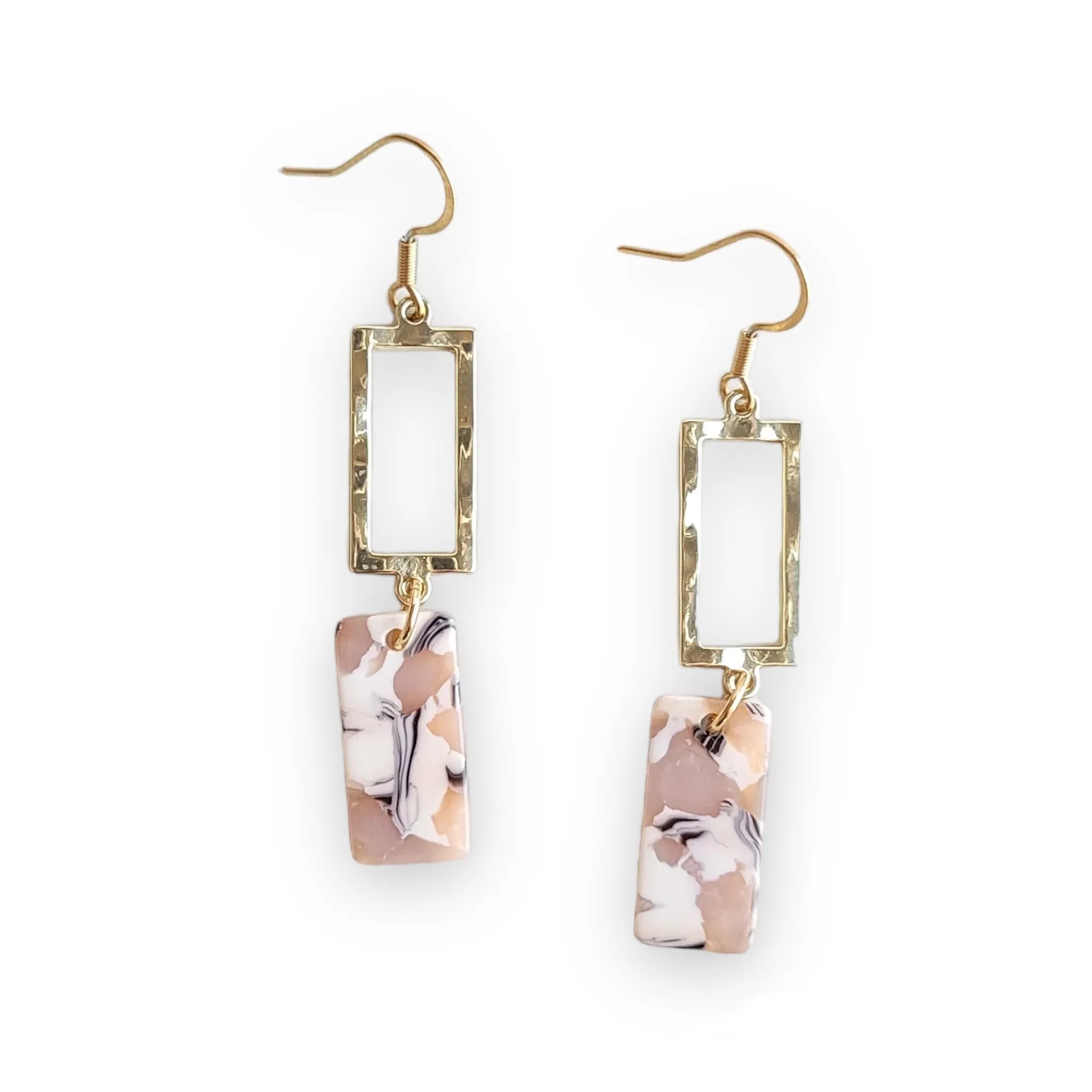 Spiffy & Splendid Raya Earrings in Sandstone