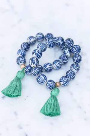 The Percy Tassel Bracelet in Kelly Green