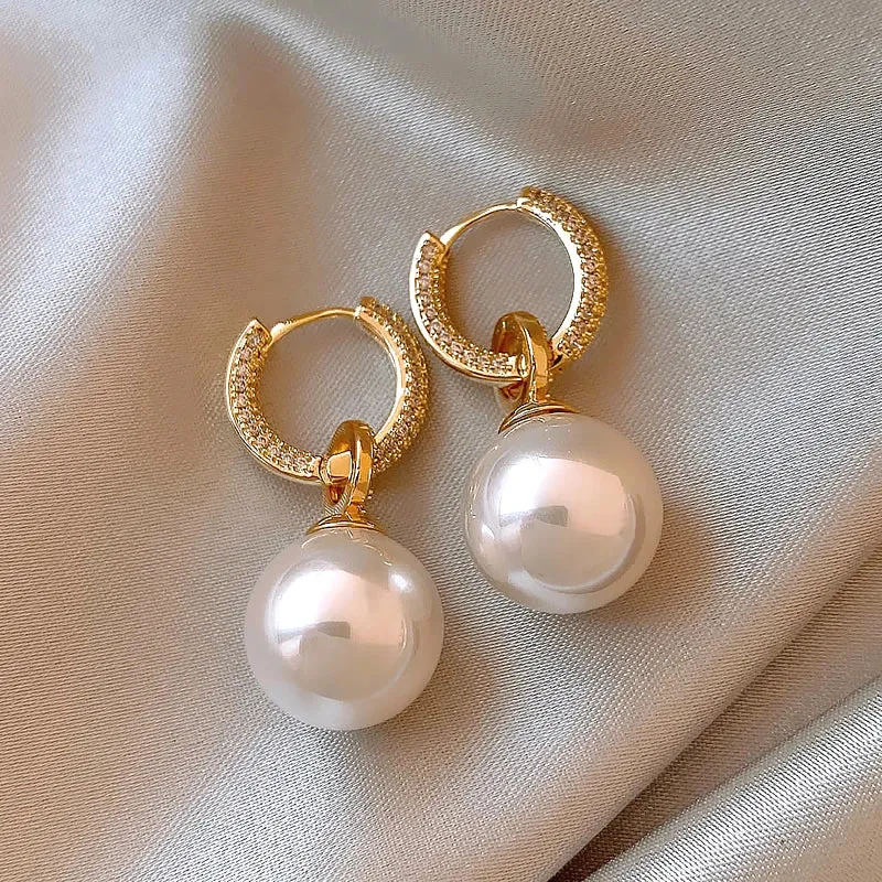 VAIGE Geometric Round Zircon and Pink Pearl Drop Earrings - Fashionable Copper Alloy Jewelry for Stylish Looks